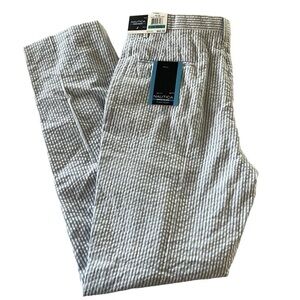 Nautica Dress blues seer sucker med blue NWT size 16 regular plain front